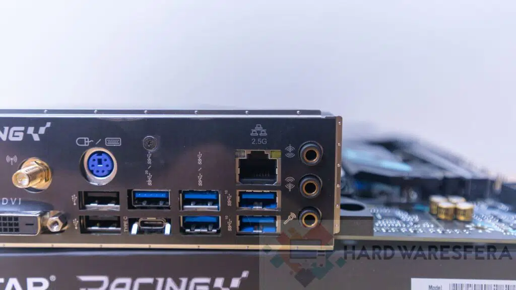placa base BIOSTAR B560GTQ Racing