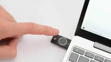 yubikey bio sensor huellas gestor contraseñas contraseña