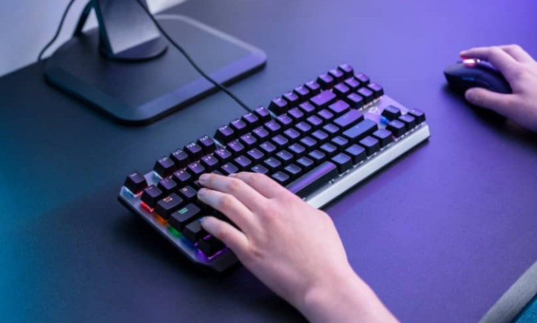 gtx 834 callaz trust teclado tkl 2