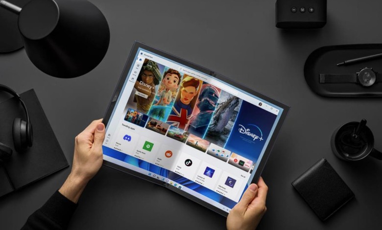 ASUS-Zenbook-17-Fold-OLED-UX9702