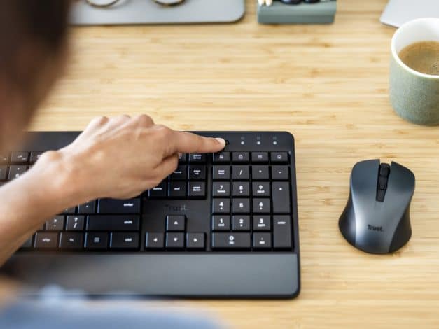 trezo trust raton teclado silencioso