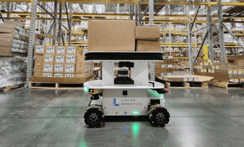 locus-robotics-robot-vector