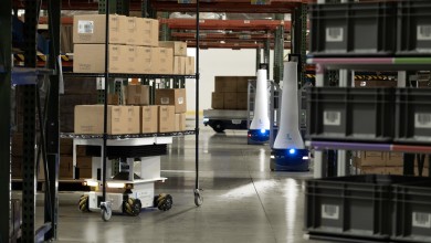 locus-robotics-robot robots retail